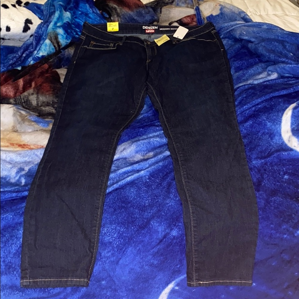 NEW!!! Modern Skinny Jeans